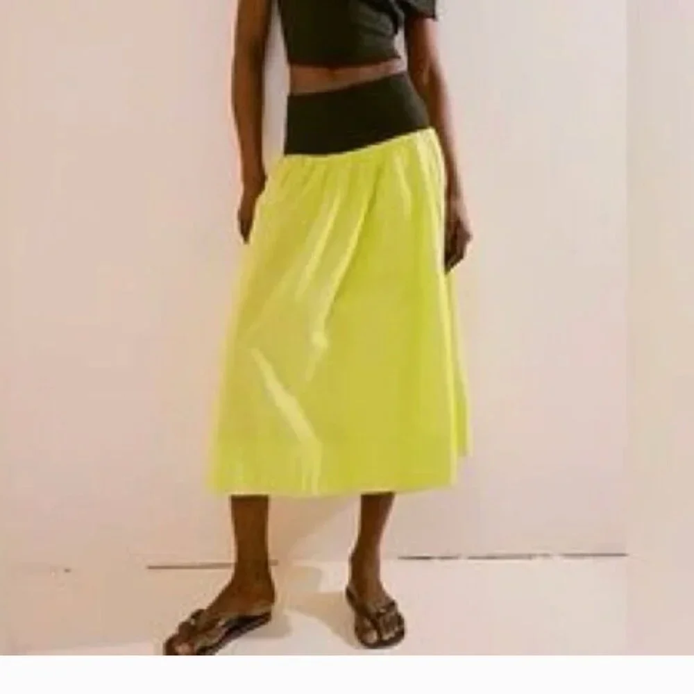 Free People skirt pull